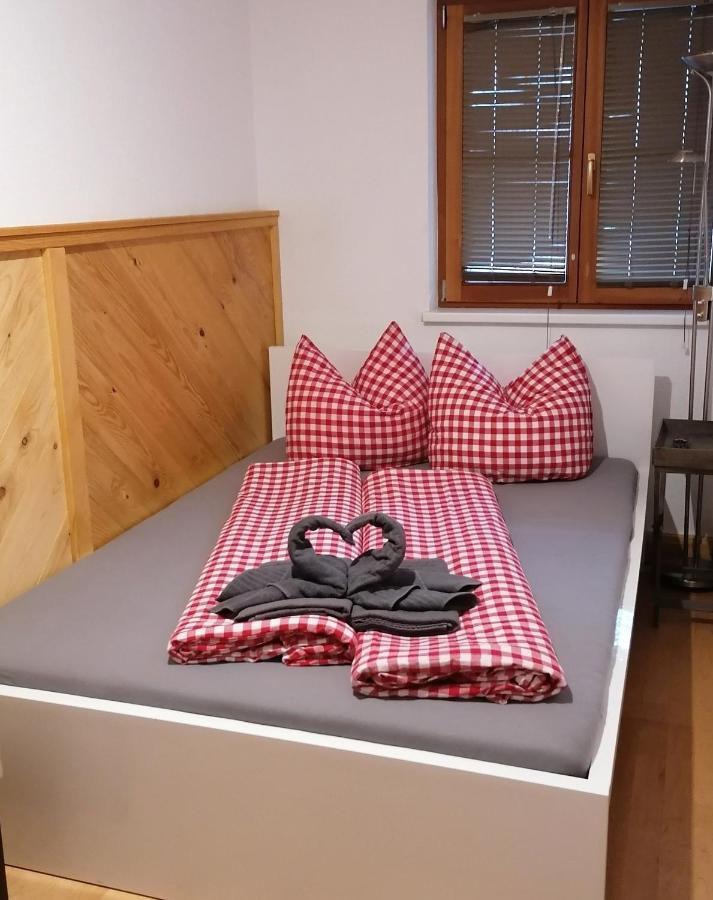 Uhlerhof Apartment Стум Екстериор снимка